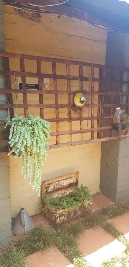 Africas Eden Guesthouse Mookgophong Екстер'єр фото
