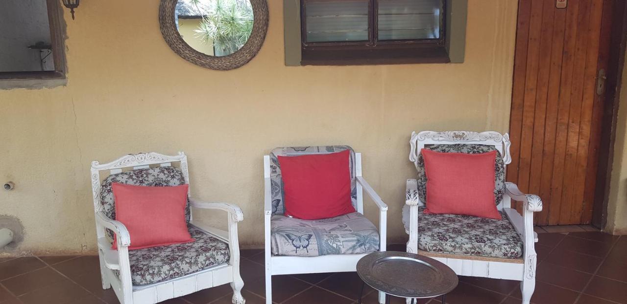Africas Eden Guesthouse Mookgophong Екстер'єр фото