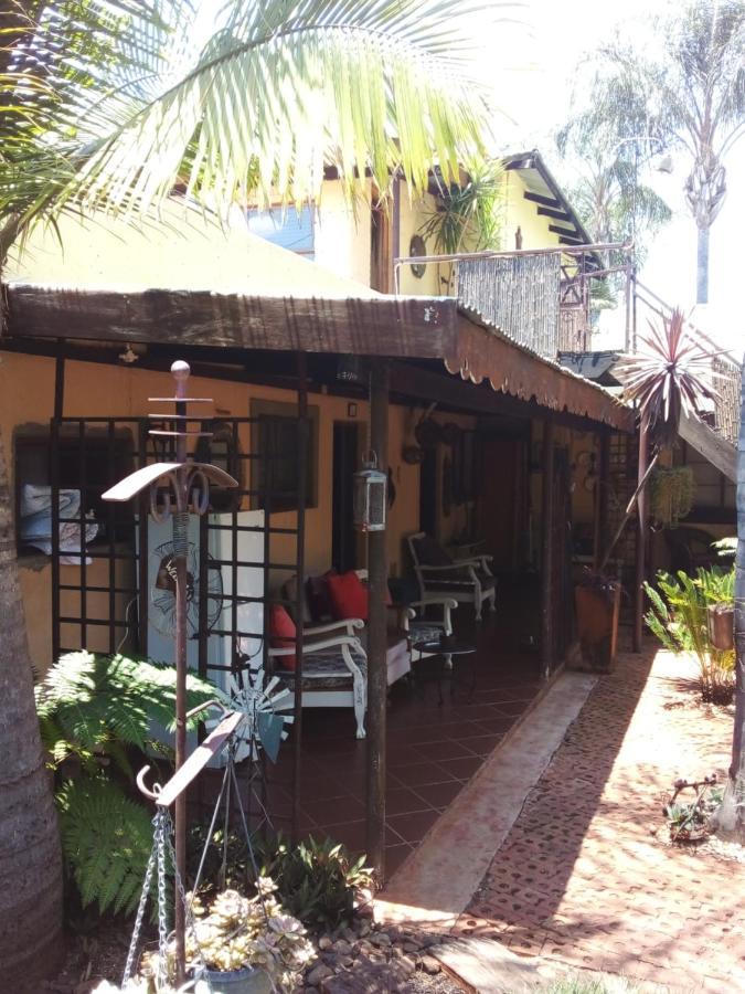 Africas Eden Guesthouse Mookgophong Екстер'єр фото