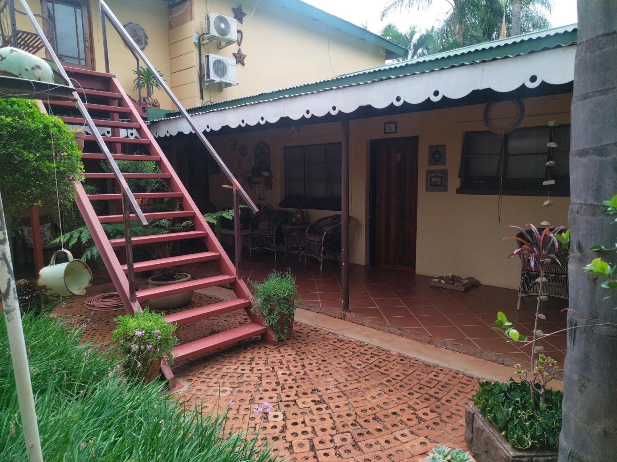 Africas Eden Guesthouse Mookgophong Екстер'єр фото