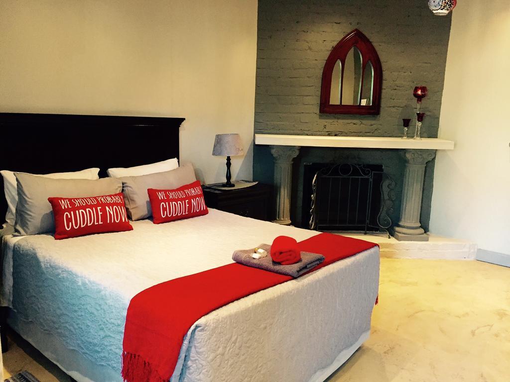 Africas Eden Guesthouse Mookgophong Екстер'єр фото