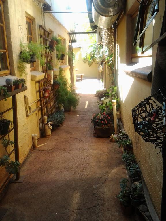 Africas Eden Guesthouse Mookgophong Екстер'єр фото